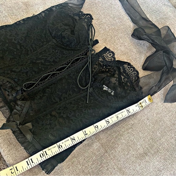 Dark Romance Lace Corset Top - Picture 8 of 8